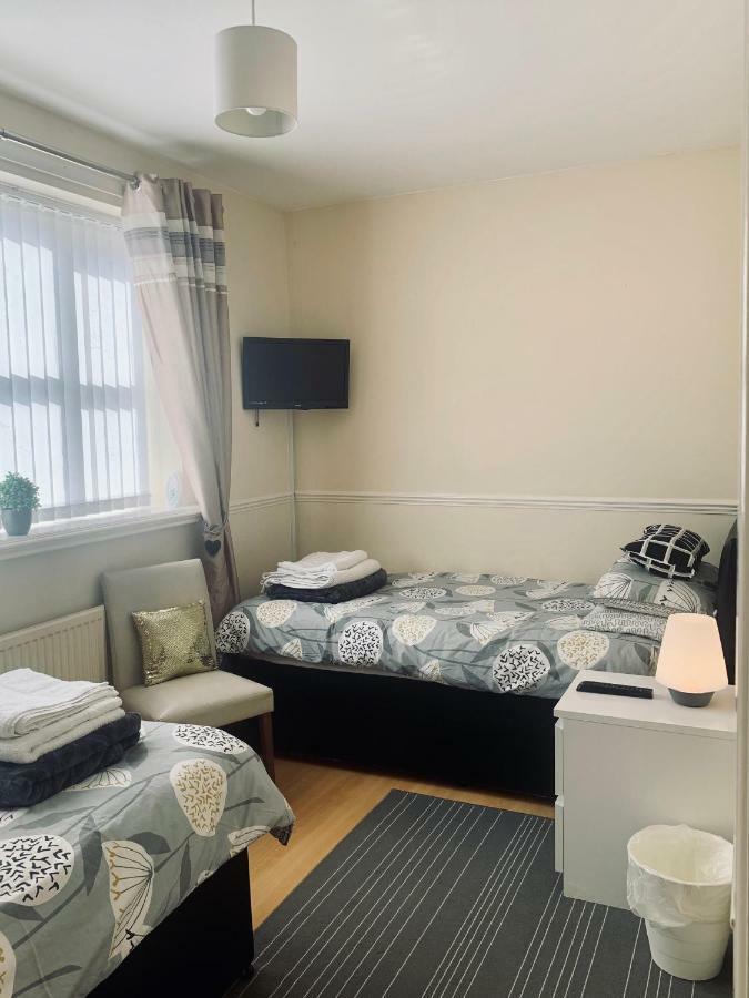 Be My Guest Liverpool - Ground Floor Apartment With Parking Exterior photo